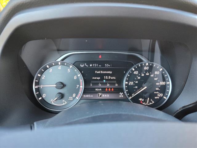 2023 Nissan Titan SV