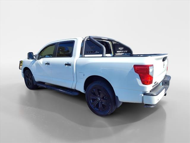 2023 Nissan Titan SV