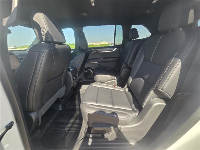 2025 GMC Acadia 