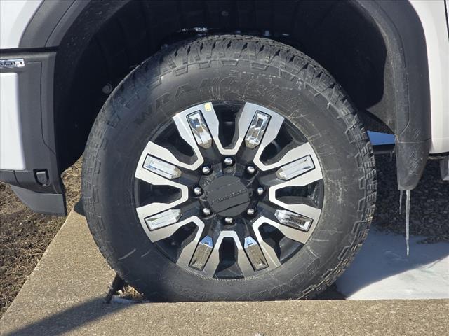 2025 GMC Sierra 2500HD Denali