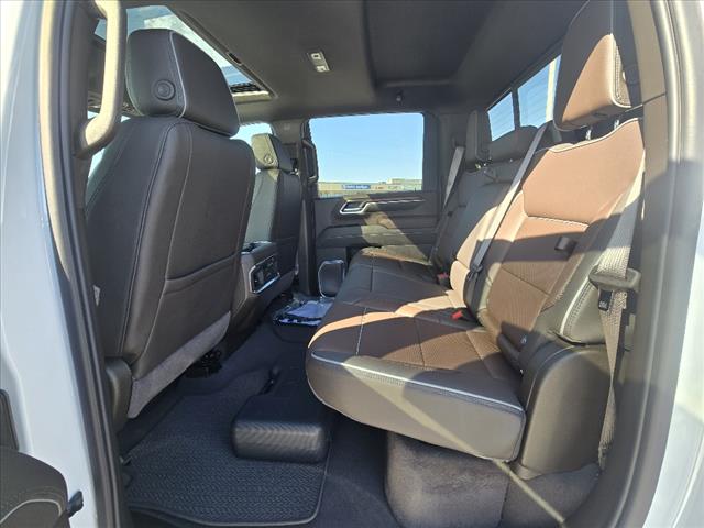 2025 GMC Sierra 2500HD Denali