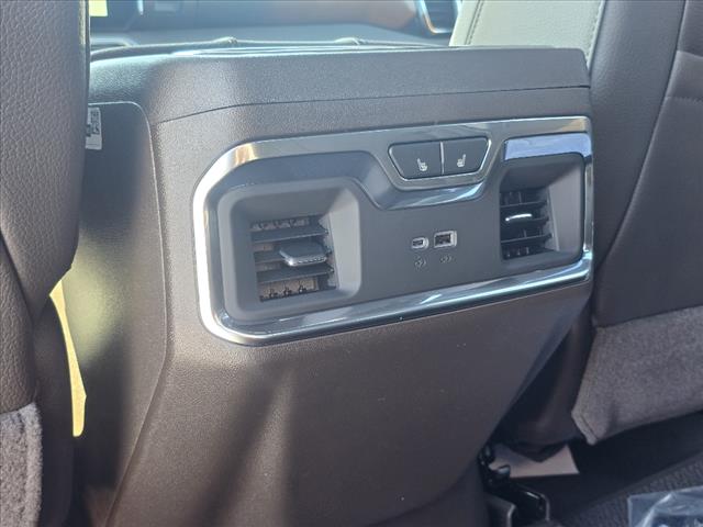 2025 GMC Sierra 2500HD Denali