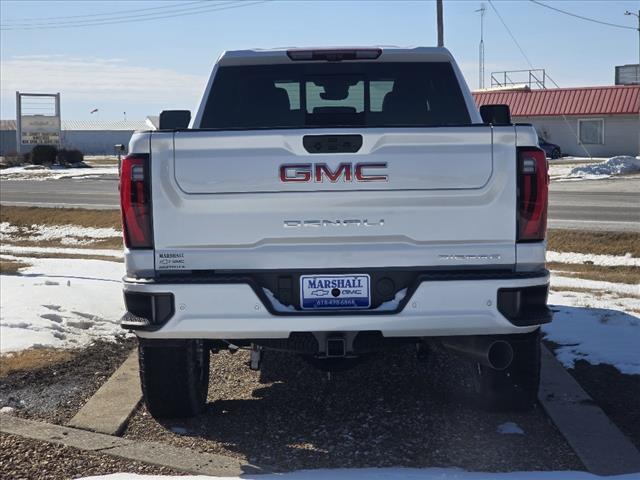 2025 GMC Sierra 2500HD Denali