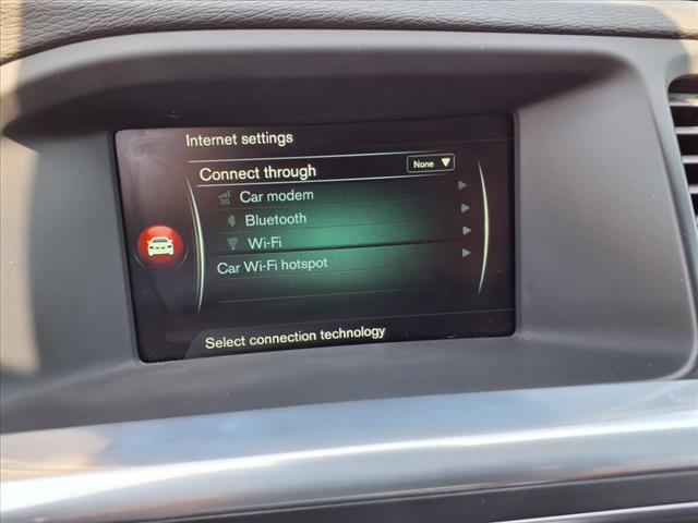 2017 Volvo V60 Cross Country 