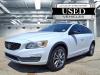 2017 Volvo V60 Cross Country 