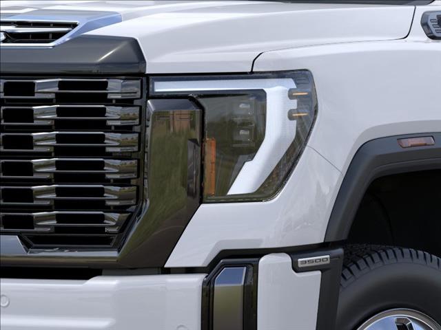 2025 GMC Sierra 3500HD 4WD CREW CAB 172  DENALI