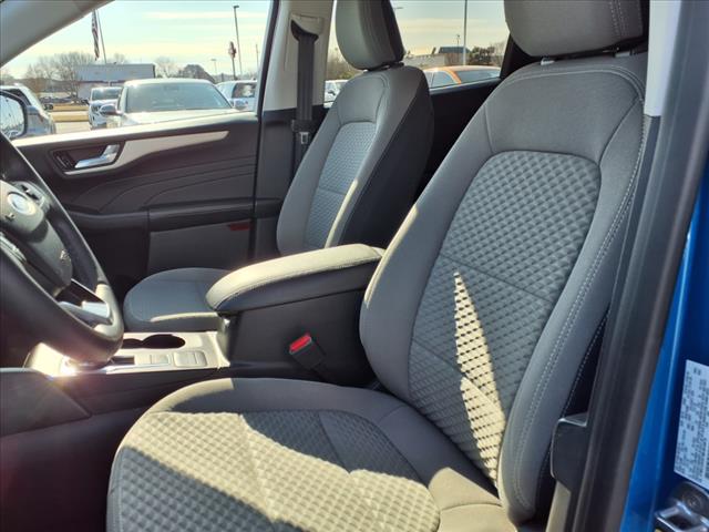 2021 Ford Escape SE FWD