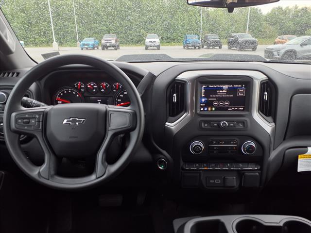 2025 Chevrolet Silverado 1500 4WD CREW CAB 147  CUSTOM