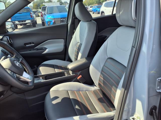 2024 Nissan Kicks SR FWD