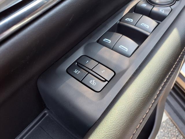 2023 GMC Yukon 4WD 4DR AT4
