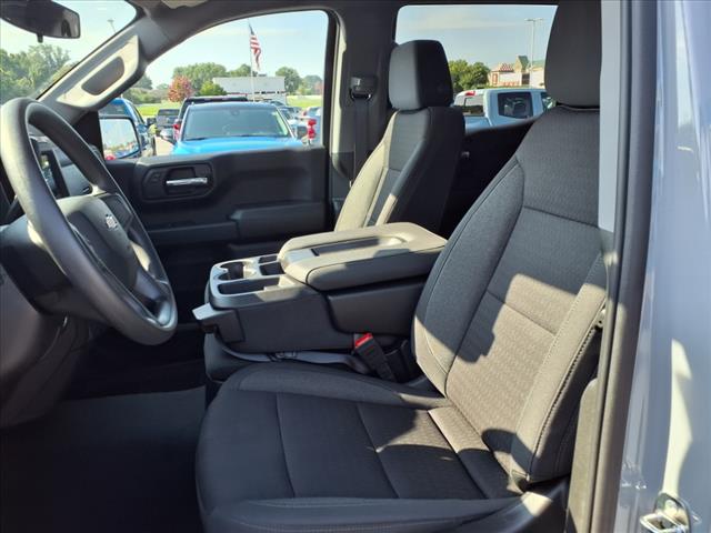 2024 Chevrolet Silverado 1500 2WD CREW CAB 147  CUSTOM