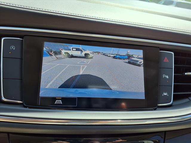 2022 Buick Enclave FWD 4DR ESSENCE