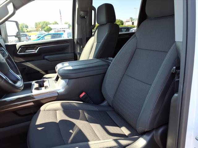 2024 Chevrolet Silverado 3500HD 4WD CREW CAB 172  LT