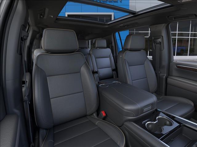 2025 Chevrolet Suburban 4WD 4DR PREMIER