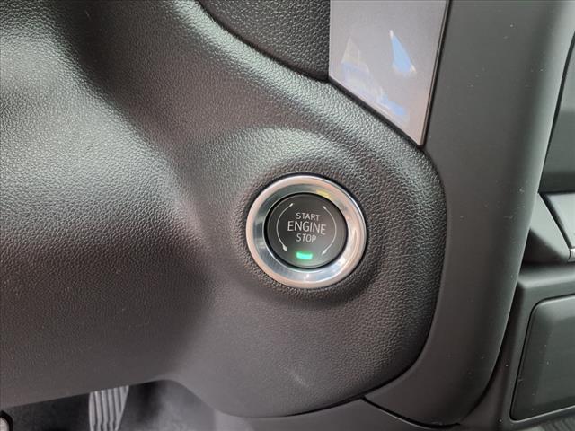 2025 Chevrolet Silverado 1500 4WD CREW CAB 147  CUSTOM