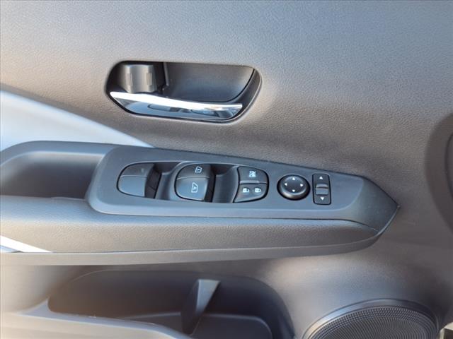 2024 Nissan Kicks SR FWD