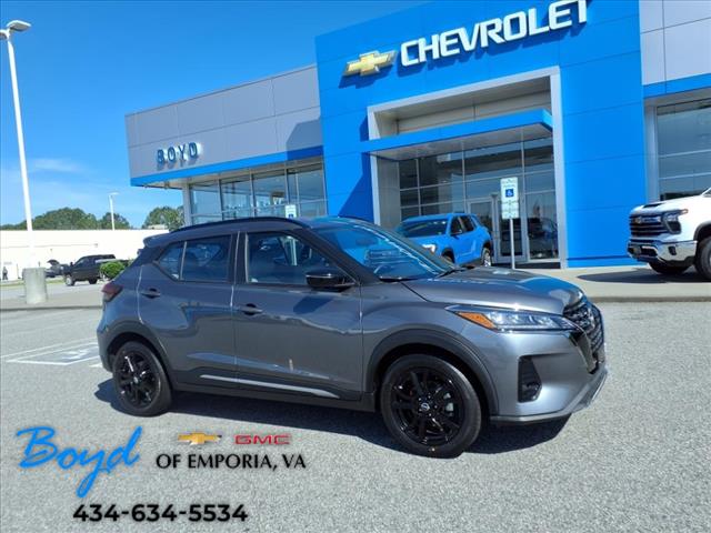 2024 Nissan Kicks SR FWD