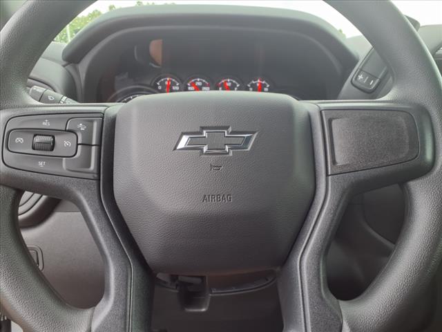 2025 Chevrolet Silverado 1500 4WD CREW CAB 147  CUSTOM