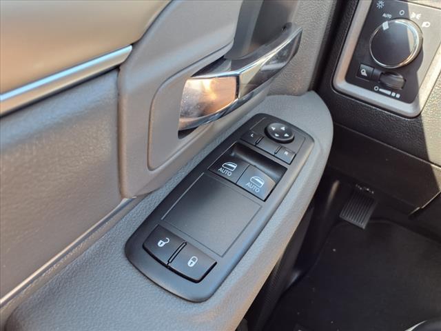 2019 RAM 1500 Classic TRADESMAN 4X2 REG CAB 8