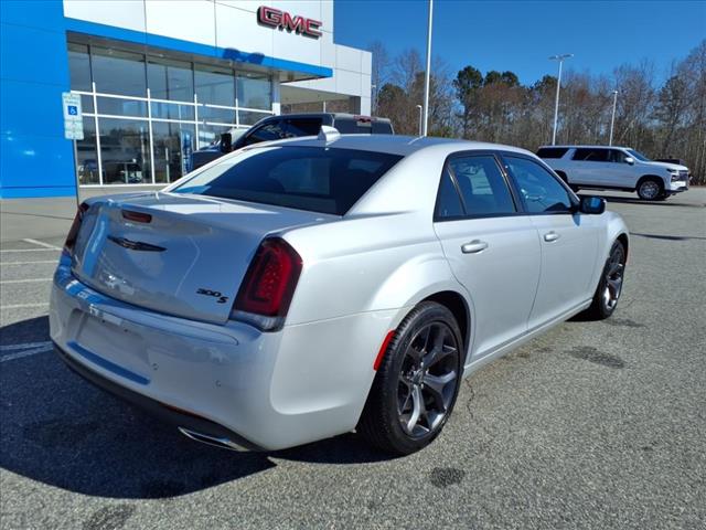 2023 Chrysler 300 300S RWD