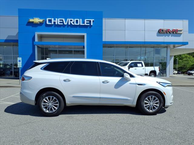 2022 Buick Enclave FWD 4DR ESSENCE