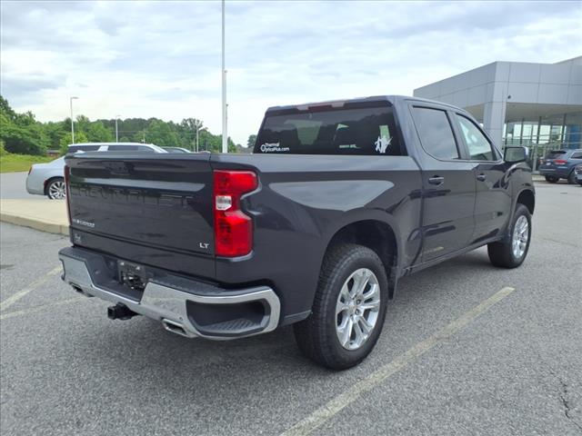 2022 Chevrolet Silverado 1500 4WD CREW CAB 147  LT W/1L