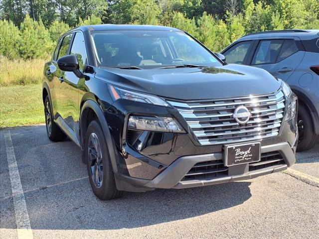 2024 Nissan Rogue FWD SV