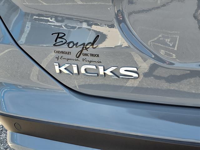 2024 Nissan Kicks SR FWD