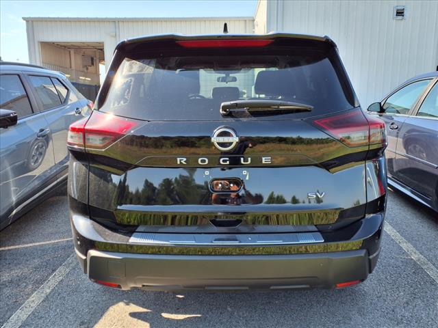 2024 Nissan Rogue FWD SV