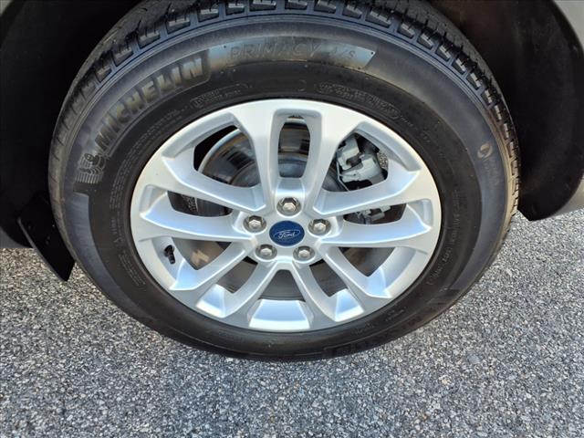 2021 Ford Escape SE FWD
