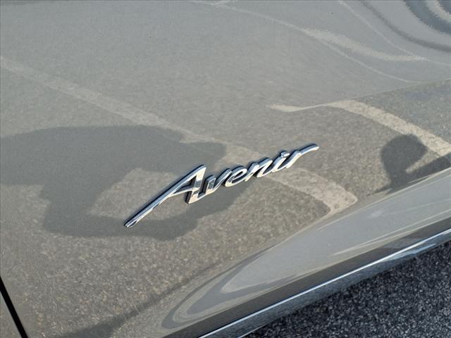 2025 Buick Enclave 4DR AVENIR