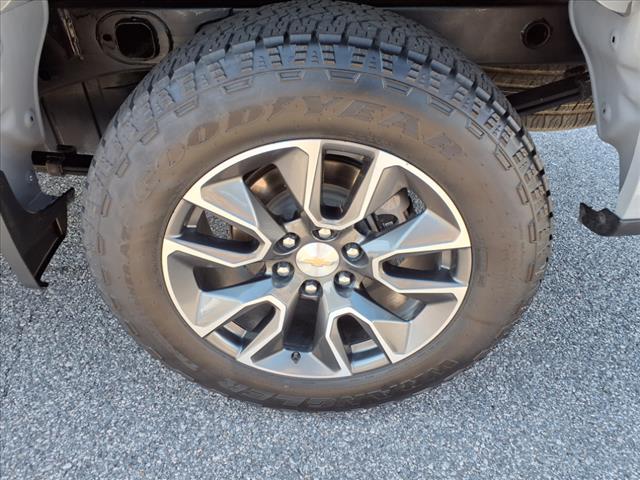 2024 Chevrolet Silverado 1500 4WD CREW CAB 147  LT W/2F