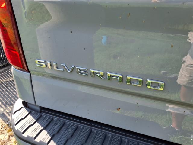 2024 Chevrolet Silverado 1500 2WD CREW CAB 147  CUSTOM