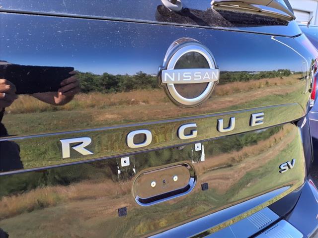 2024 Nissan Rogue FWD SV