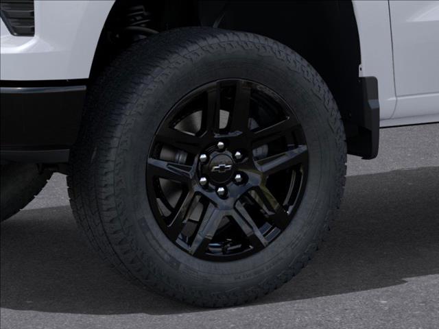 2025 Chevrolet Silverado 1500 4WD CREW CAB 147  CUSTOM
