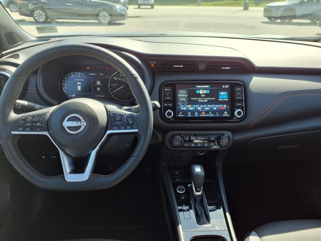 2024 Nissan Kicks SR FWD