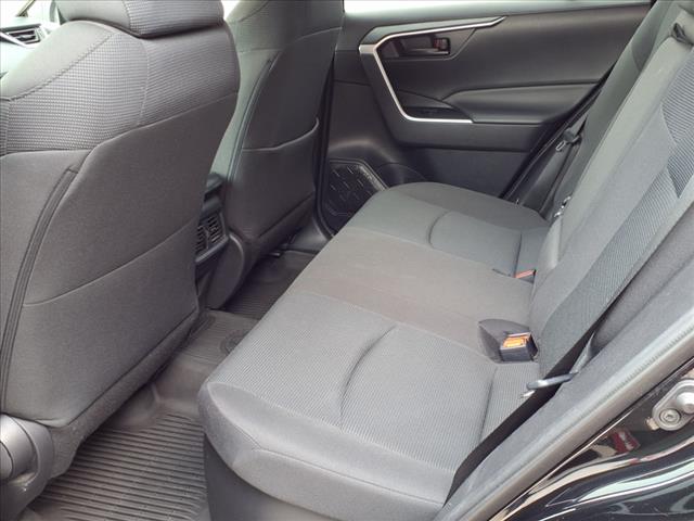2021 Toyota RAV4 Hybrid LE - Photo 15