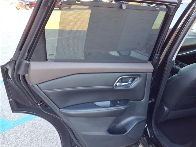 2021 Nissan Rogue SL - Photo 15