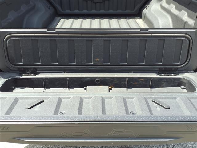 2023 Chevrolet Colorado Z71 - Photo 16