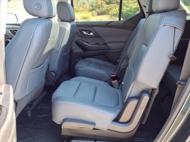 2020 Chevrolet Traverse LT Leather - Photo 16
