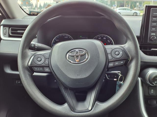 2021 Toyota RAV4 Hybrid LE - Photo 19
