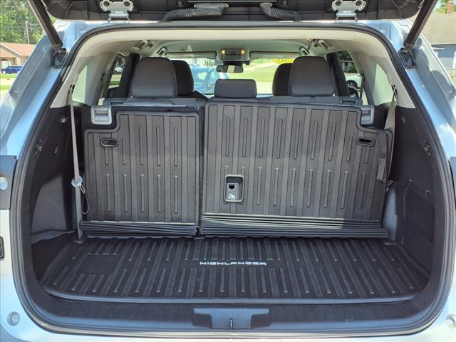 2020 Toyota Highlander Hybrid LE - Photo 23