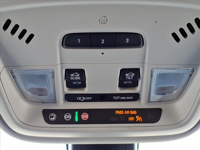 2020 Chevrolet Traverse LT Leather - Photo 30