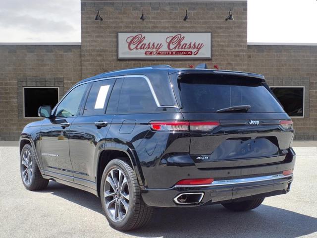 2022 Jeep Grand Cherokee Overland - Photo 4