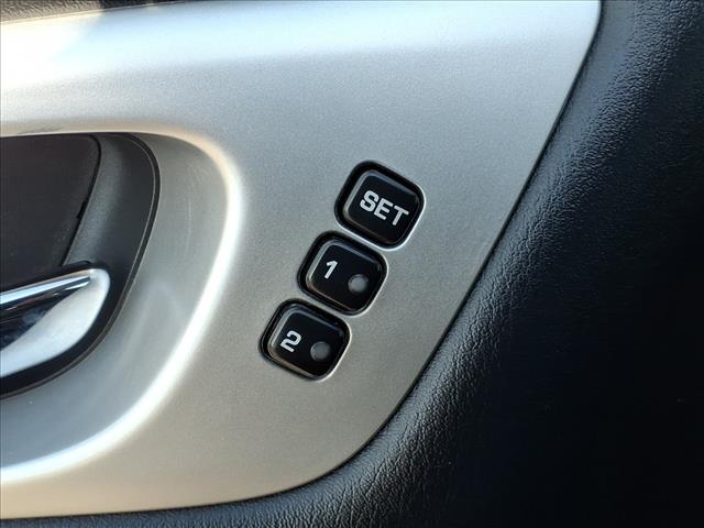 2020 Nissan Pathfinder SL - Photo 5