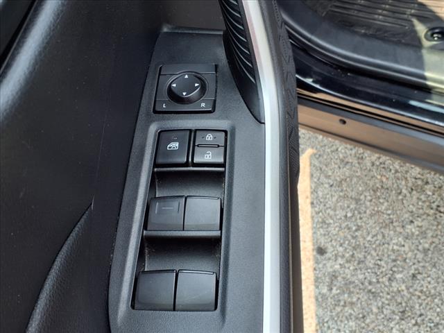 2021 Toyota RAV4 Hybrid LE - Photo 8