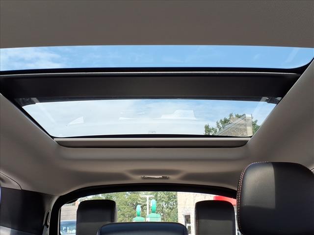 2020 Nissan Pathfinder SL - Photo 8