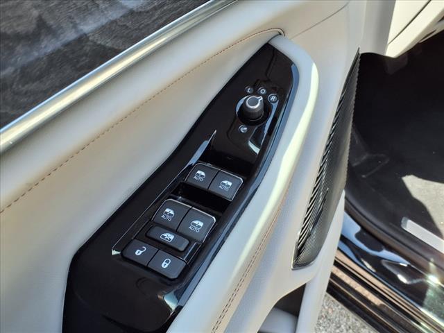 2022 Jeep Grand Cherokee Overland - Photo 9