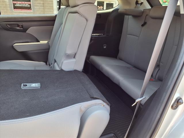 2020 Toyota Highlander Hybrid LE
