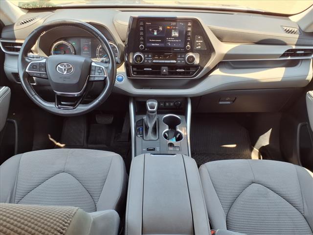 2020 Toyota Highlander Hybrid LE